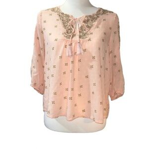 One World Women's Medium Blush Pink Boho Embroidered 3/4 Sleeve Tassel Blouse